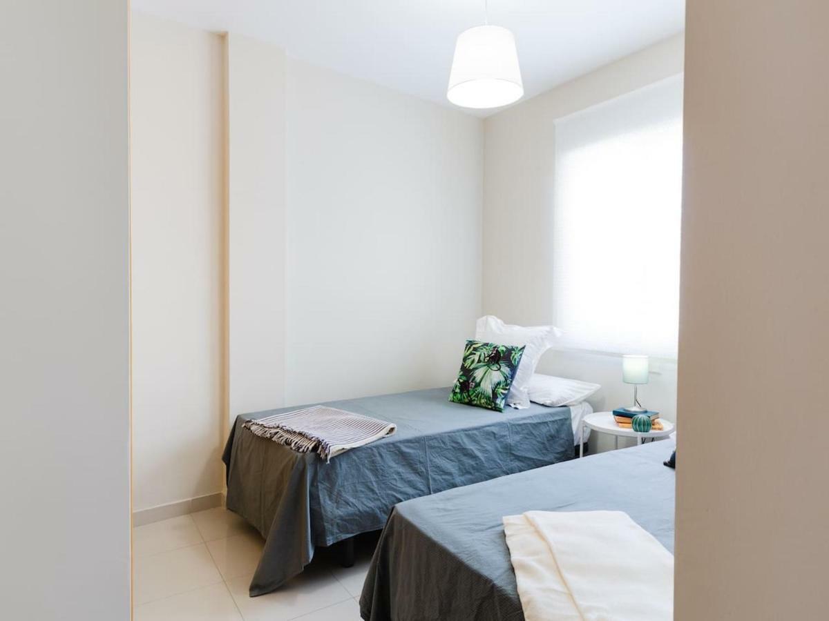 La Marina Ii, Luminoso Apartamento Junto A La Playa Torre de Benagalbοn Εξωτερικό φωτογραφία